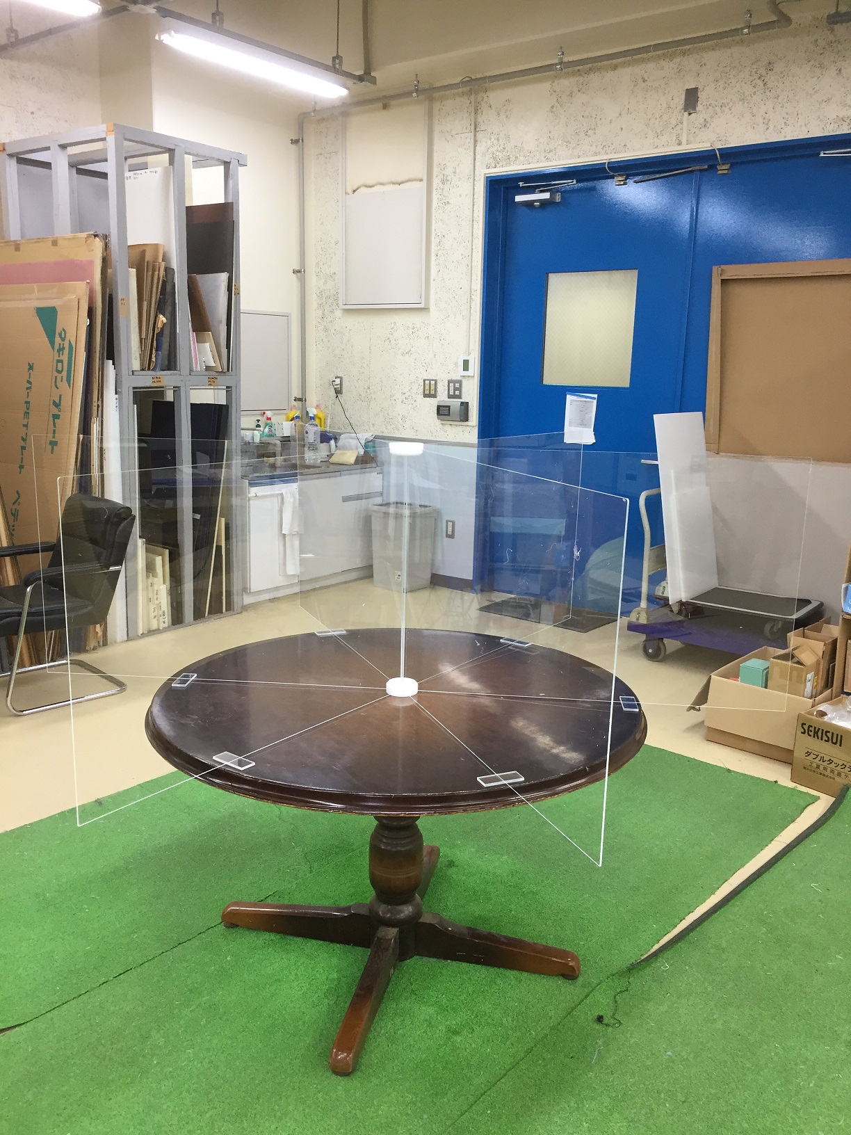 アクリル飛沫防止用パーテーション製作例1
