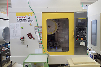 マシニングセンター加工機